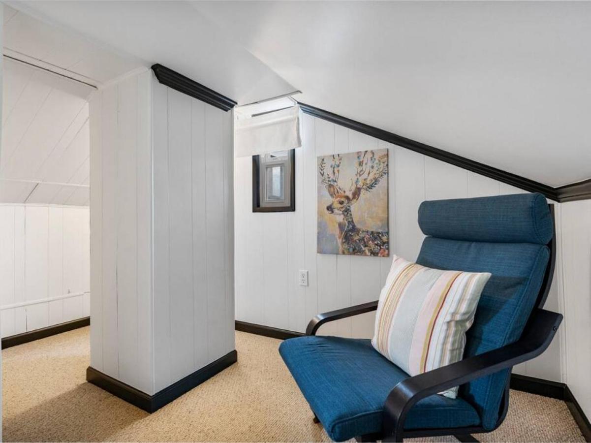 Picture Perfect Bungalow In The Heart Of Dt Vancouver Ngoại thất bức ảnh