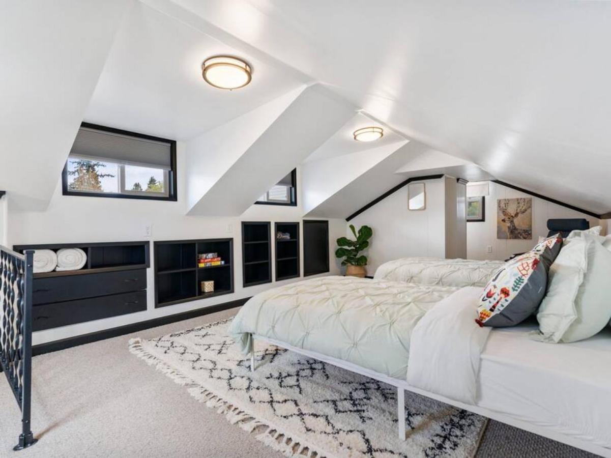Picture Perfect Bungalow In The Heart Of Dt Vancouver Ngoại thất bức ảnh